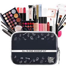 Chic Beauty Ensemble