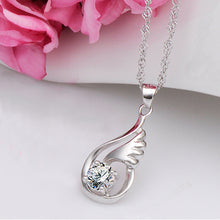 Fashion Angel Wing Pendant Necklace for Women