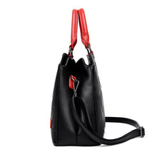 Monogram print shoulder bag Eye Catching Color With Large Capacity Casual Handbag For Ladies And Girls High Quality Luxury Handbags for Women