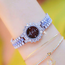 DIAMOND DIVA