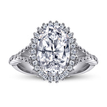 S925 Sterling Silver Exaggerated Egg-Shaped Zircon Ring