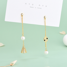 Asymmetrical Tassel Badminton Earrings